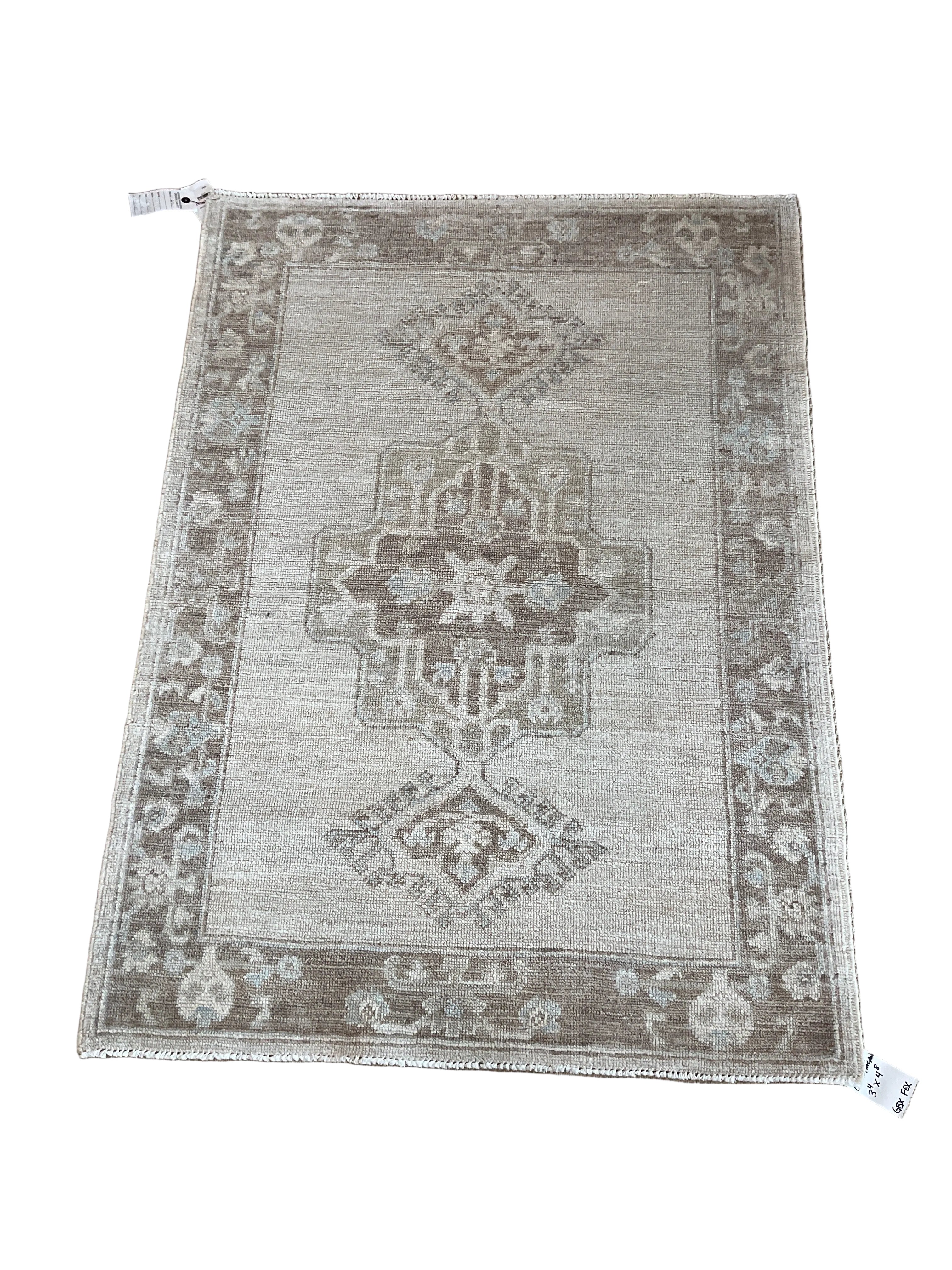 Oushak/Afgan Rug - 3.4'x4.8'