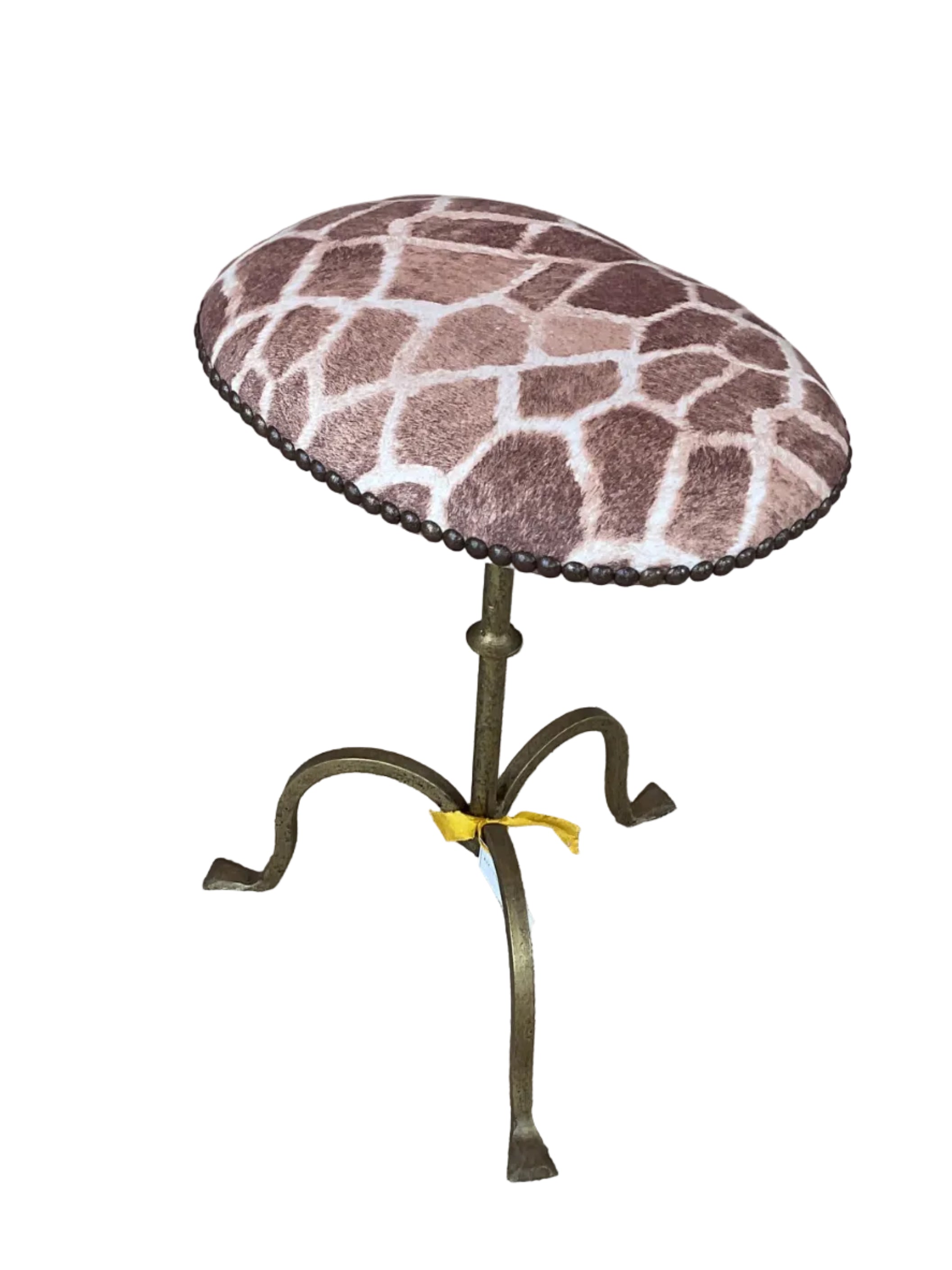 Petite Giraffe Stool